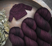 Nevermore - Wednesday Collection - Myth Fingering