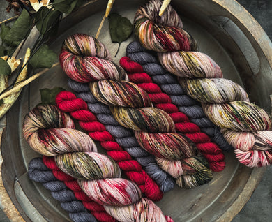Orchard - Falkland Roving Wool – Dragon Hoard Yarn