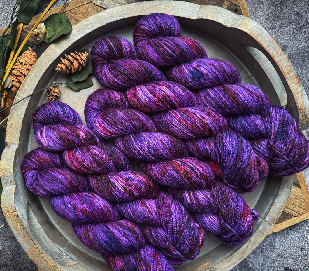 Goblin Market | Dragon BFL Sport Base