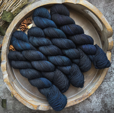 Lightning Wielder | Dragon Academy Collection | Fairytale DK Base