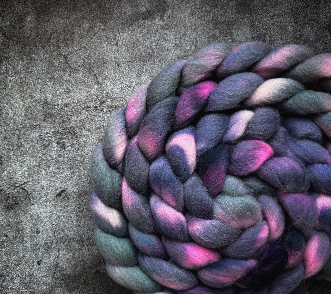 Curse Of Arachne - Chevoit Combed Top Wool - Roving