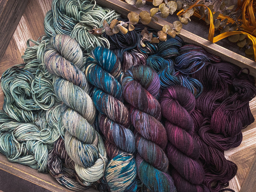 Nightshade Society Comfort Fade Cardi Kit