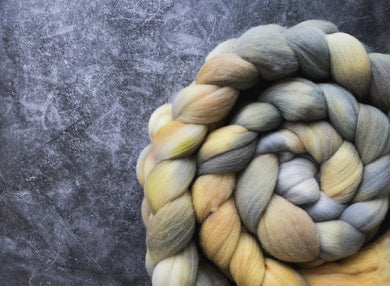 Broken Seaglass - 6(oz)Targhee Roving Wool