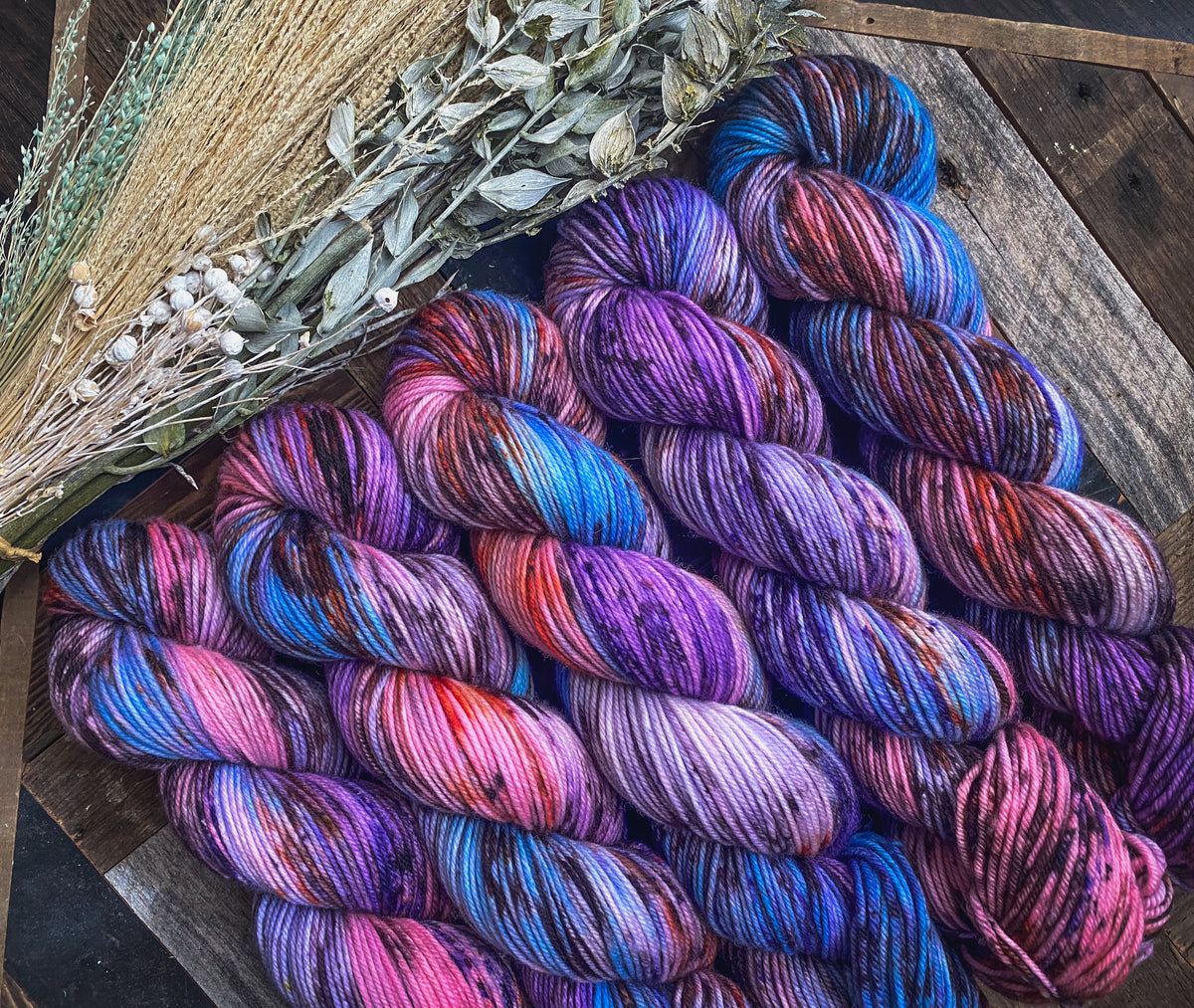 Carnivorous Unicorn Campfires & Cryptids Collection Fairytale DK B