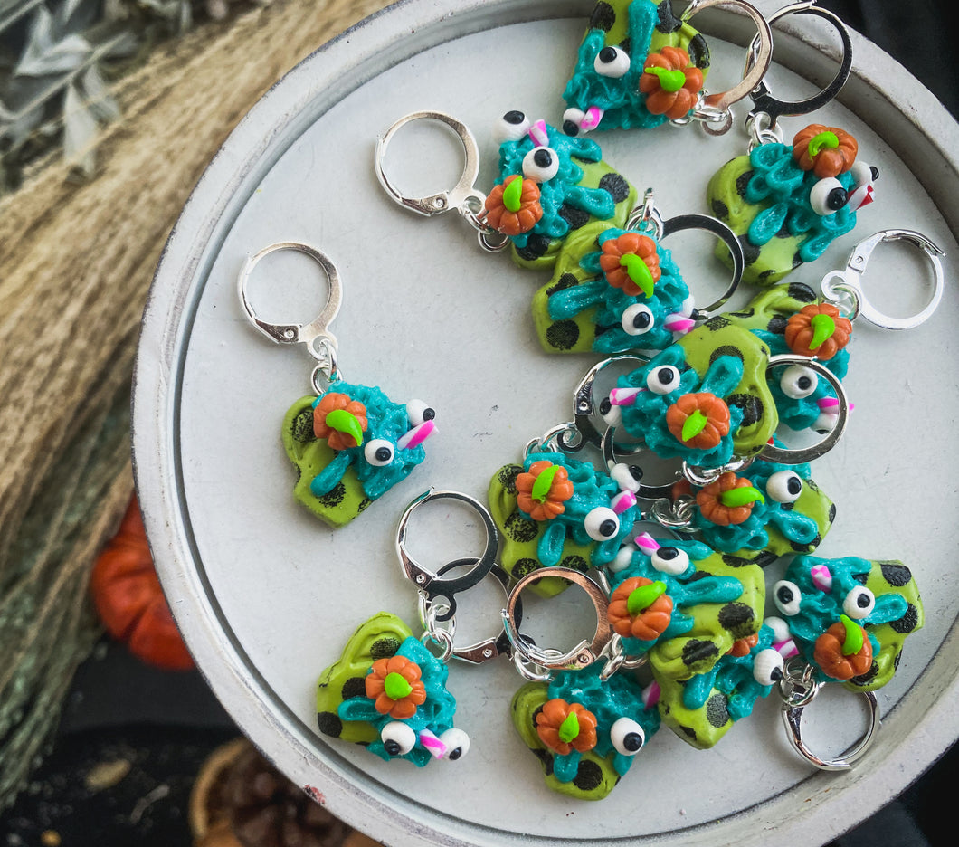 Witchy Feet Charms, Halloween Stitch Markers