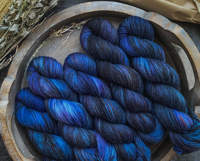 Wolfing Out | Wednesday Collection - Dragon BFL Sport Base